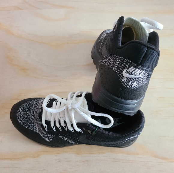 New Nike Air Max 1 Flynit - W size 6 - Picture 5 of 8